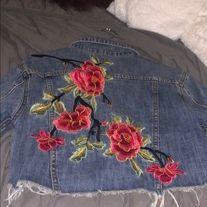 Cropped denim floral jacket